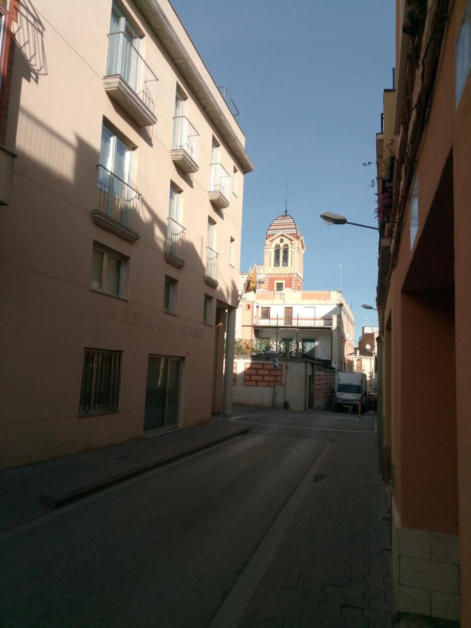 Hostal Sant Sadurni Sant Sadurní dʼAnoia Buitenkant foto